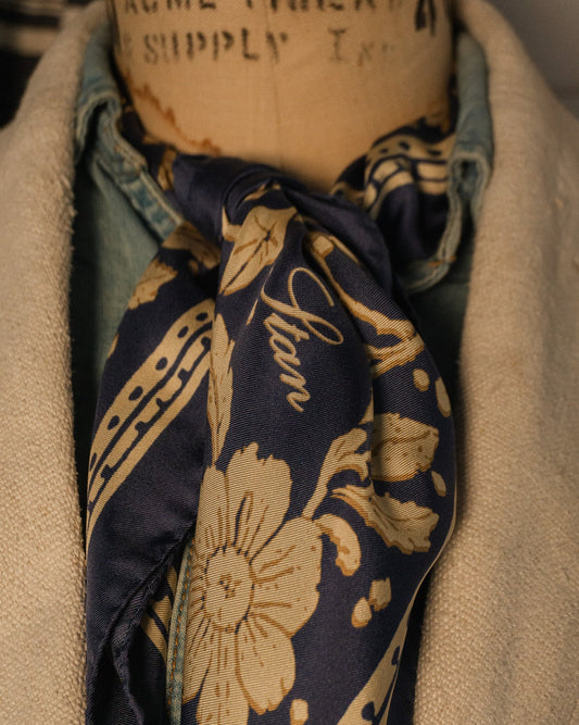 The Silk Scarf (Navy)