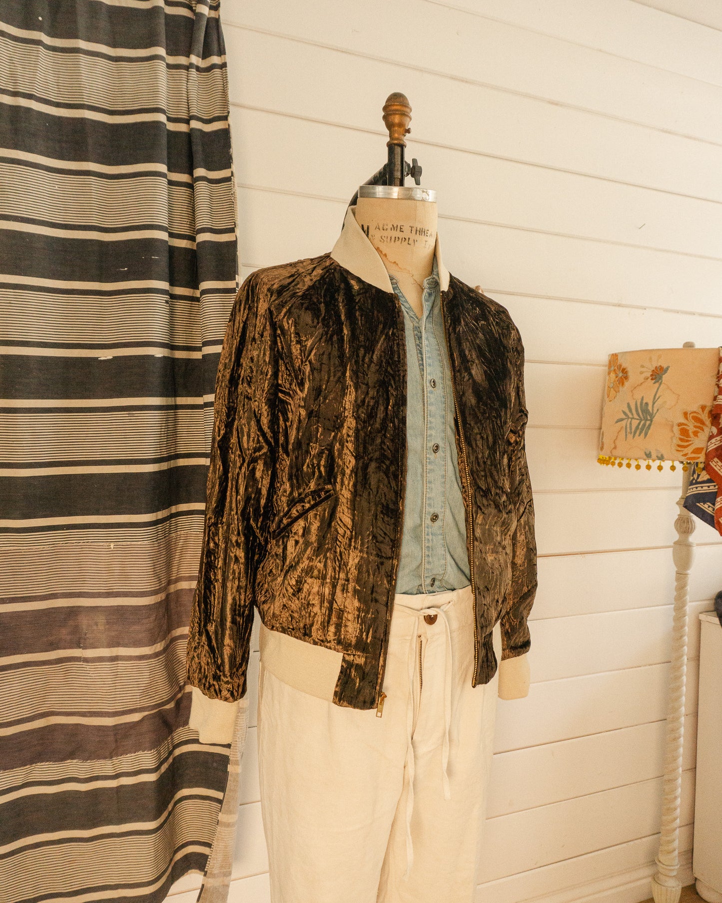 Crushed Velvet Silk Jacket - M